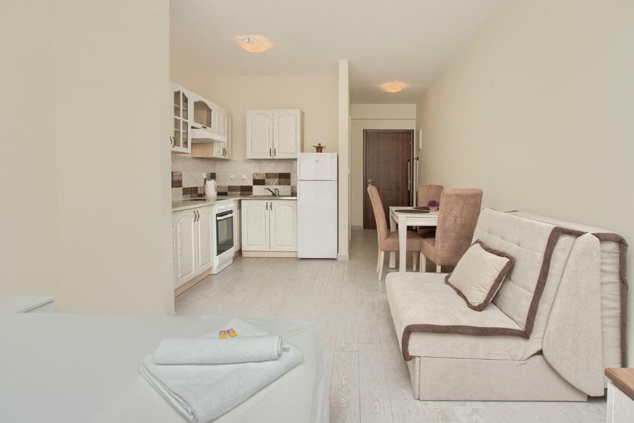 Sea Star Luxury Apartment Котор Екстериор снимка