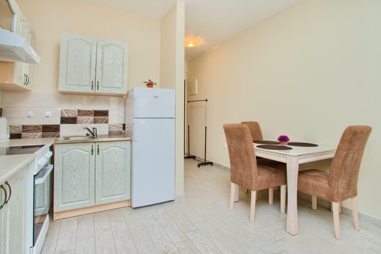 Sea Star Luxury Apartment Котор Екстериор снимка